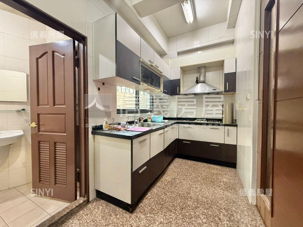 近東橋採光絕美車墅房屋室內格局與周邊環境