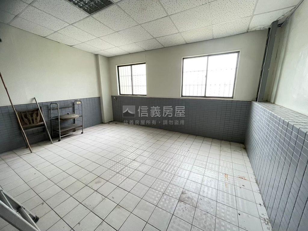 稀！文賢路透天金店面房屋室內格局與周邊環境