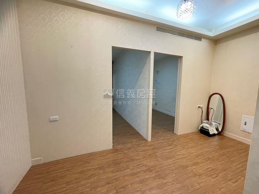 稀！文賢路透天金店面房屋室內格局與周邊環境
