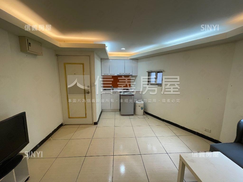 萬安邊間收租套房房屋室內格局與周邊環境
