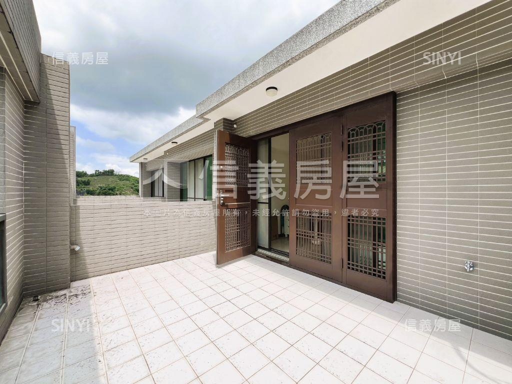 東勢㊣輕屋齡㊣大氣透天㊣房屋室內格局與周邊環境