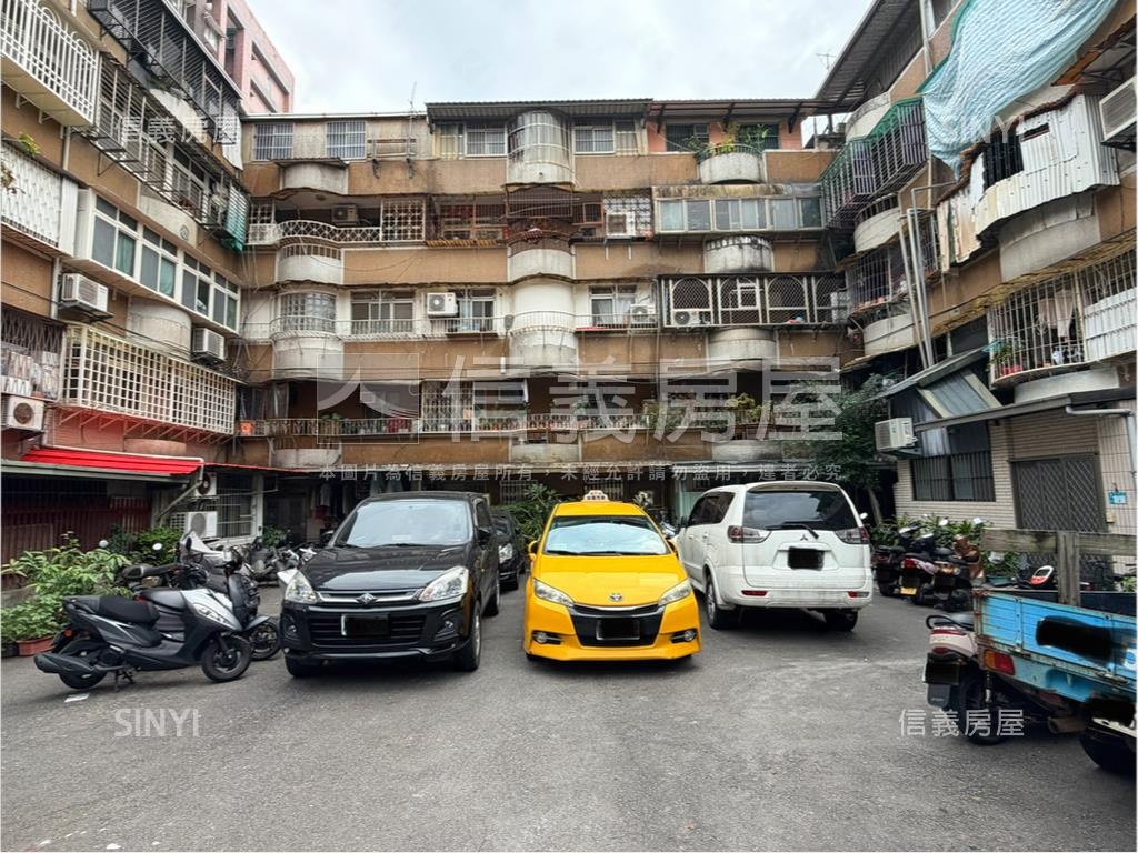 中和景平路公寓二樓房屋室內格局與周邊環境