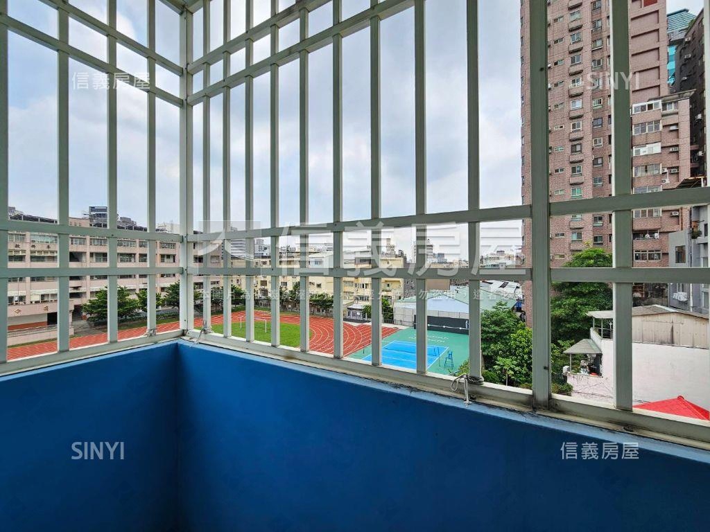 近中國醫低總價採光好公寓房屋室內格局與周邊環境