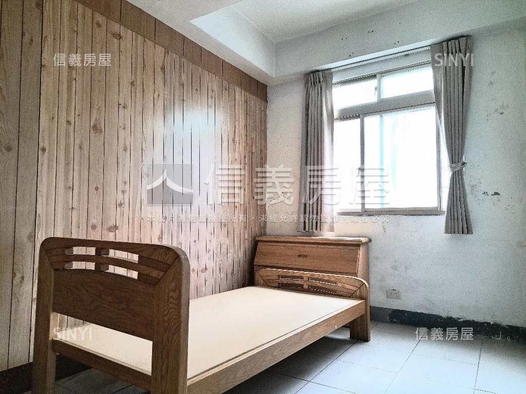 潭子角間大砌磅礴透天讚房屋室內格局與周邊環境