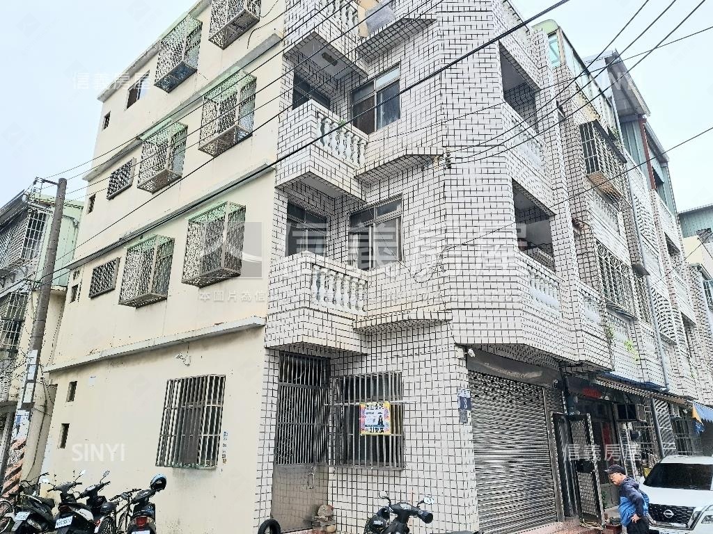 潭子角間大砌磅礴透天讚房屋室內格局與周邊環境