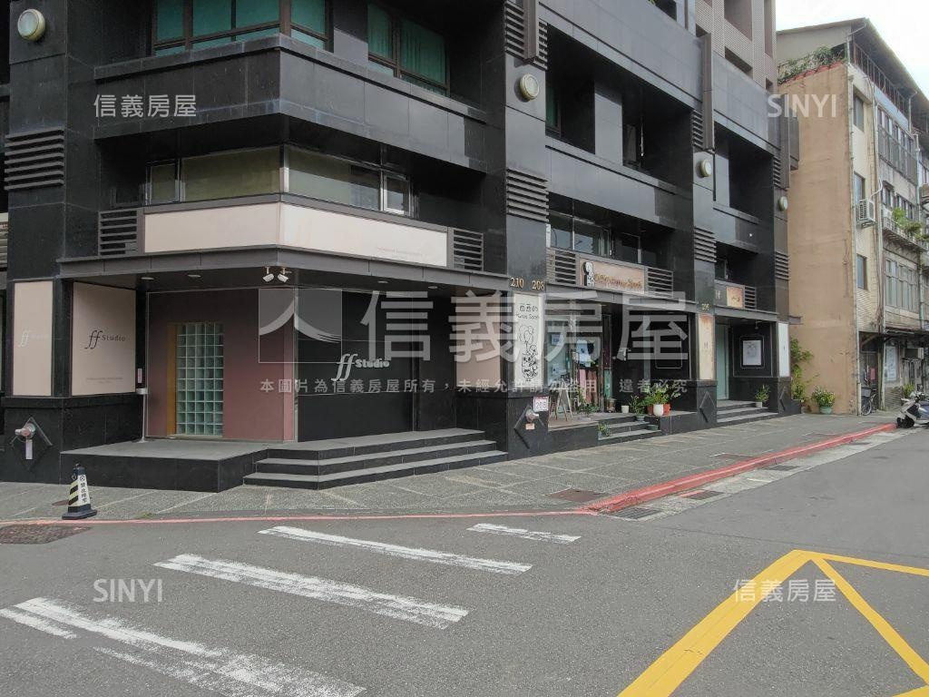 正師大路雙層黃金面寬店面房屋室內格局與周邊環境