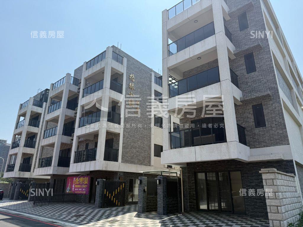 客運園區全新雙車位透天房屋室內格局與周邊環境