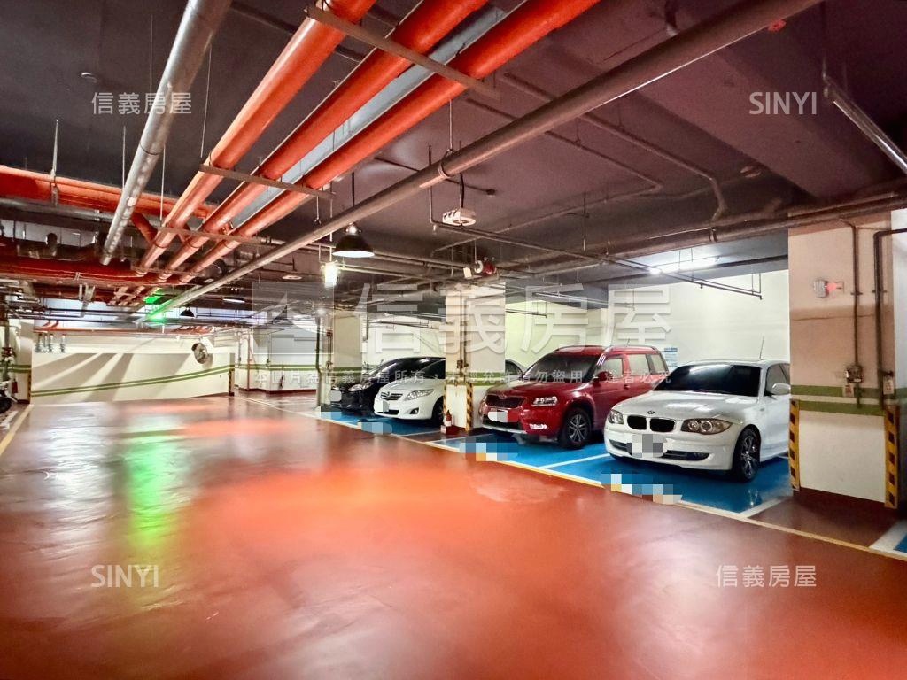 大夢想家黃金面寬角店房屋室內格局與周邊環境