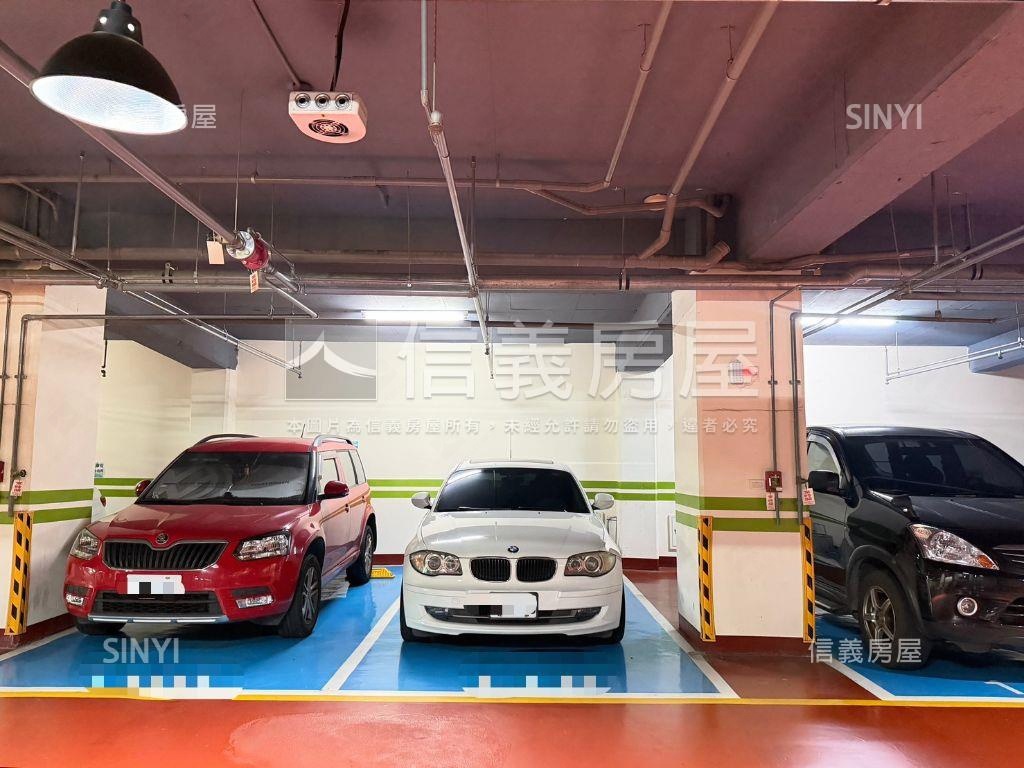 大夢想家黃金面寬角店房屋室內格局與周邊環境