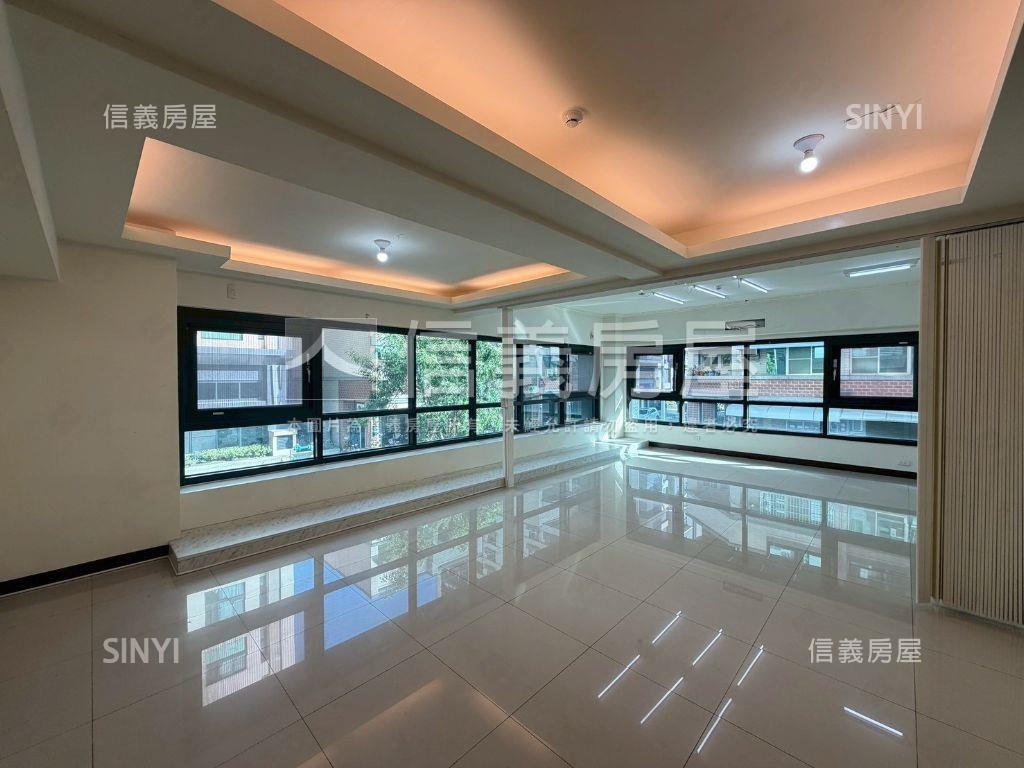 大夢想家黃金面寬角店房屋室內格局與周邊環境