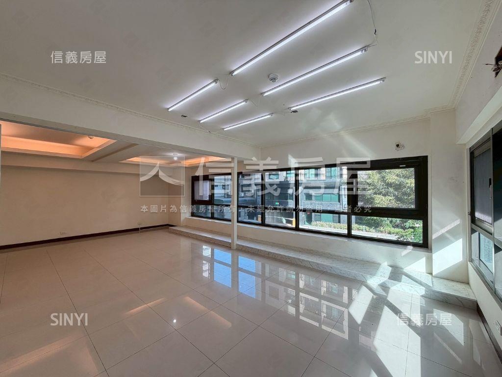 大夢想家黃金面寬角店房屋室內格局與周邊環境