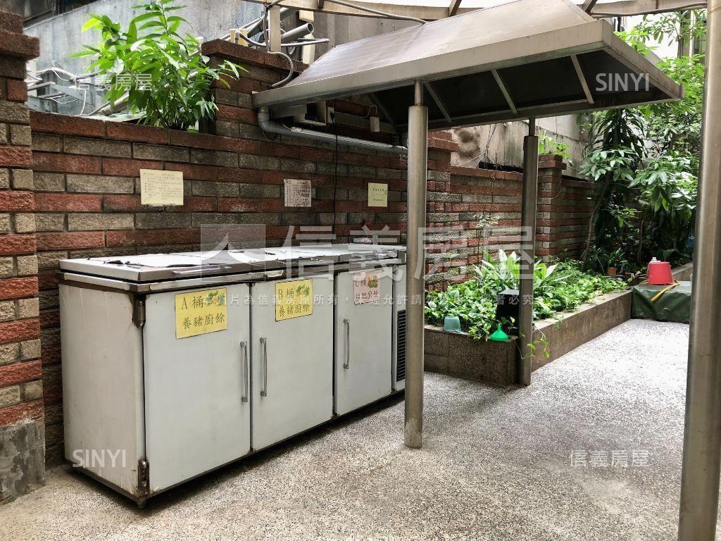 翡翠高樓邊間美兩房房屋室內格局與周邊環境