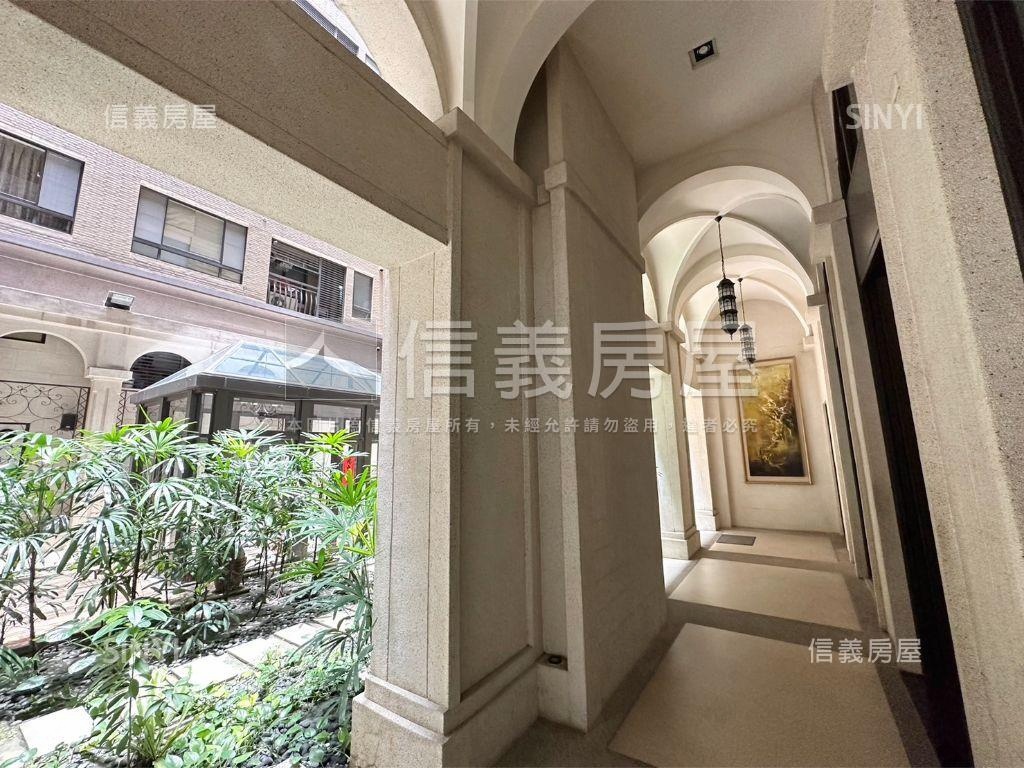 ［維多利亞］三房平車房屋室內格局與周邊環境