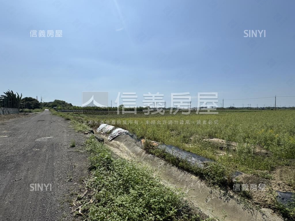 大社雙面臨路約三分農地房屋室內格局與周邊環境