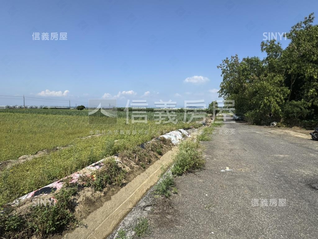 大社雙面臨路約三分農地房屋室內格局與周邊環境