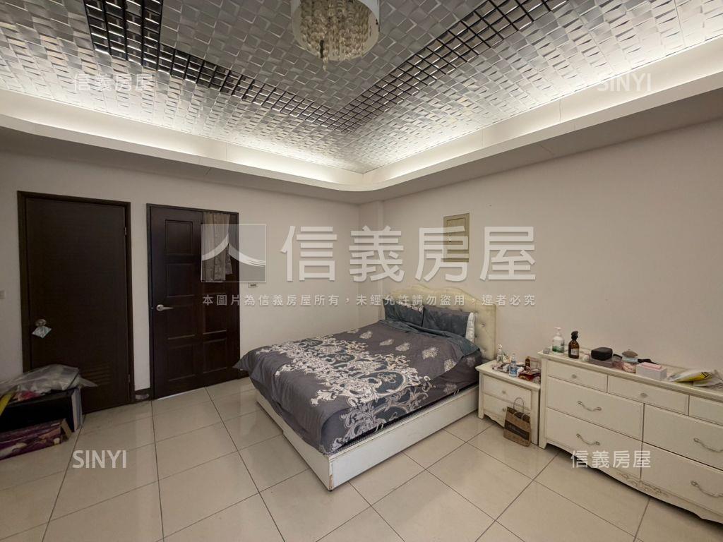 南勢運動中心旁寶藏店墅房屋室內格局與周邊環境