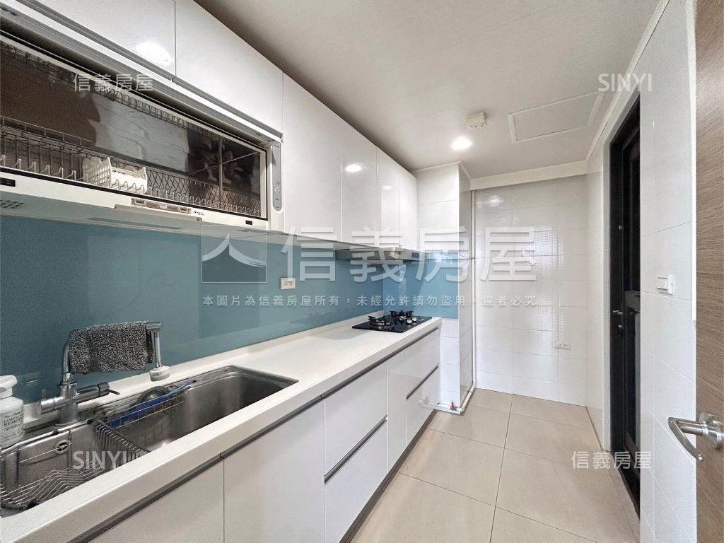 環宇市綠景大空間平車房屋室內格局與周邊環境