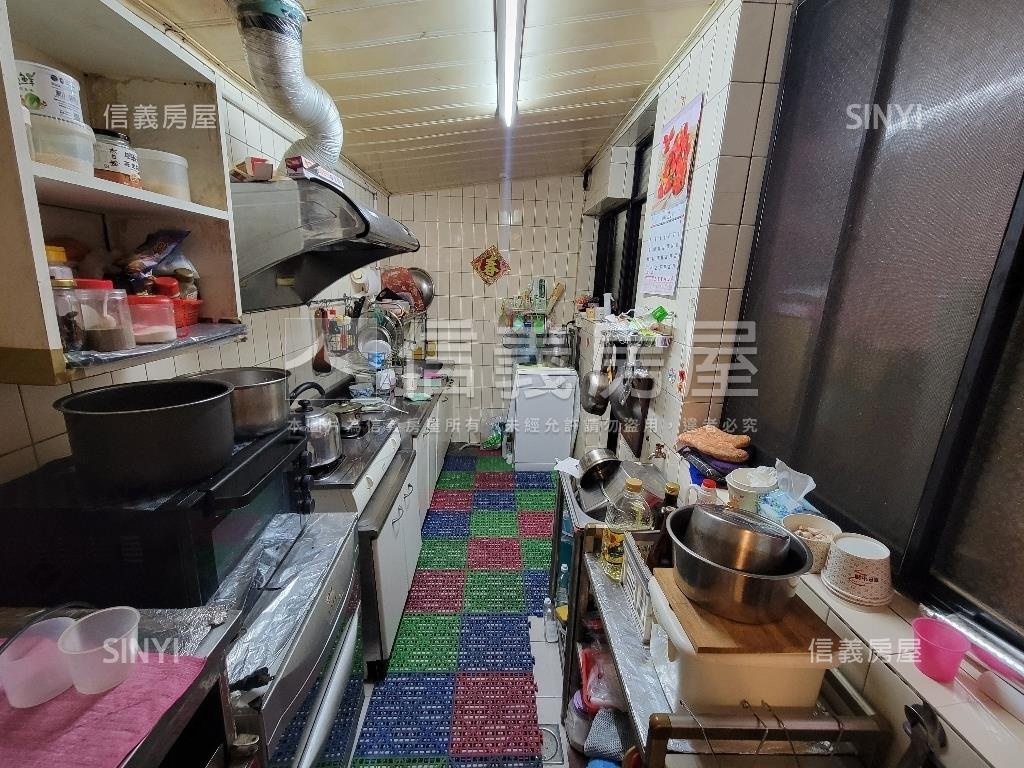 ✦深深庭院✦大地坪美透天房屋室內格局與周邊環境