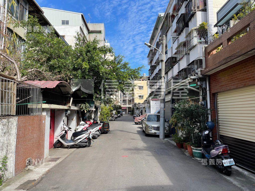 西區近忠明美透天房屋室內格局與周邊環境