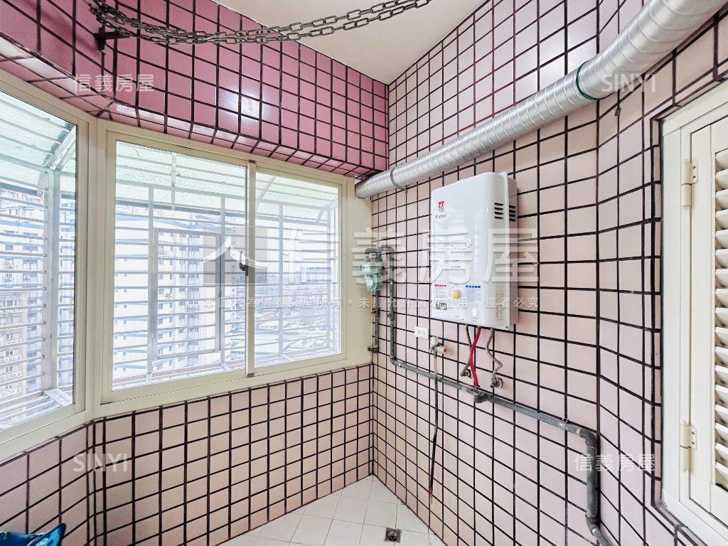 全新整理｜中平路兩房車位房屋室內格局與周邊環境