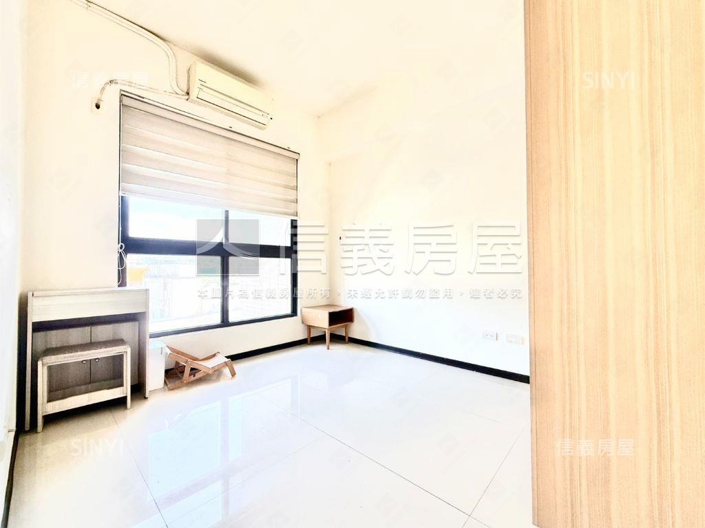 幸福公園成家兩房車位房屋室內格局與周邊環境