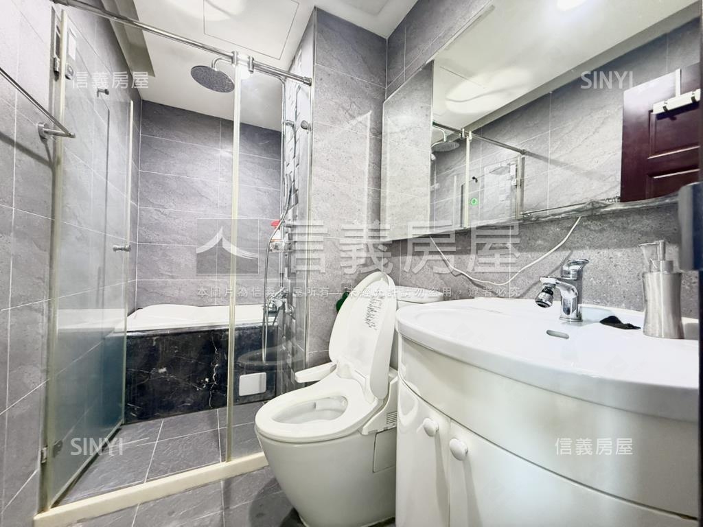 幸福公園成家兩房車位房屋室內格局與周邊環境