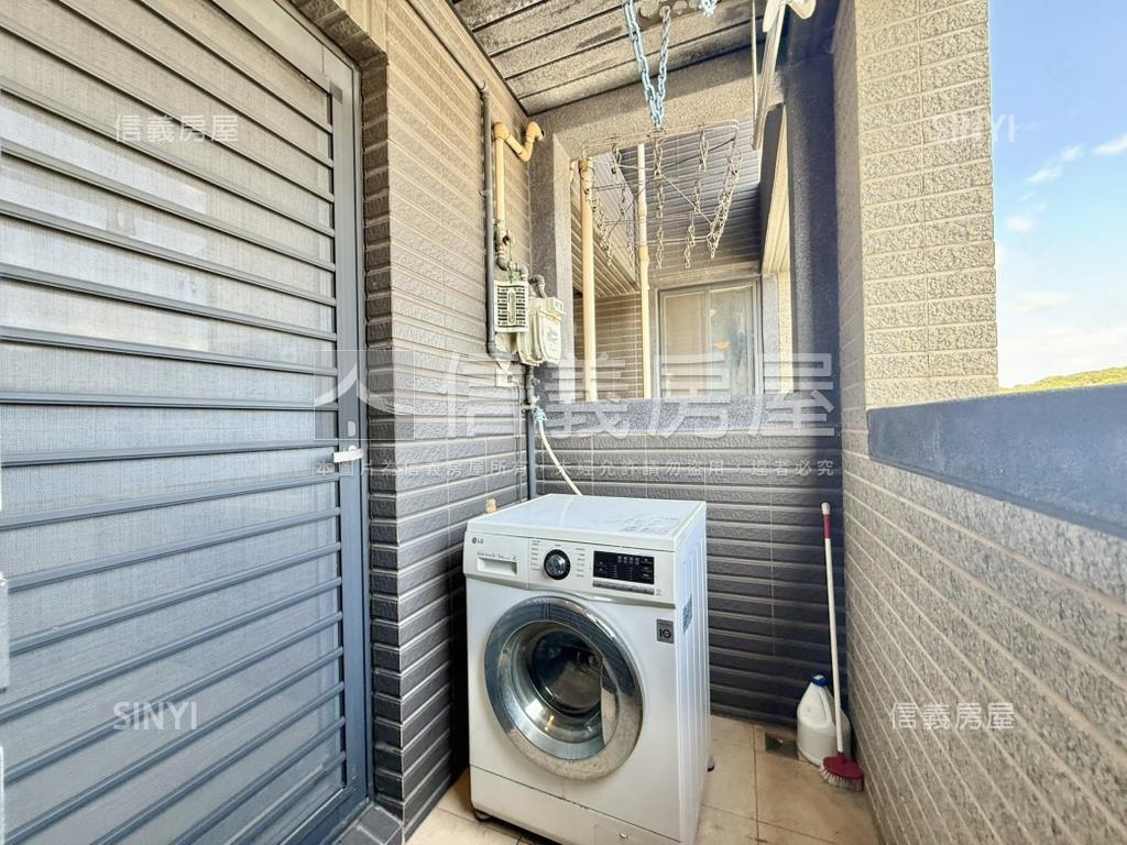 幸福公園成家兩房車位房屋室內格局與周邊環境