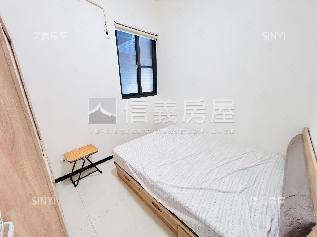 幸福公園成家兩房車位房屋室內格局與周邊環境