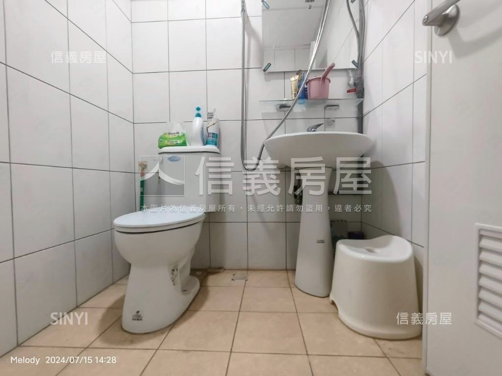 大英帝國近捷運樓店房屋室內格局與周邊環境