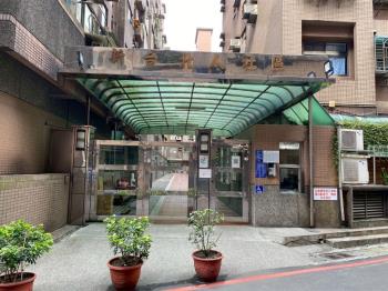 稀有新台北人３房大車位