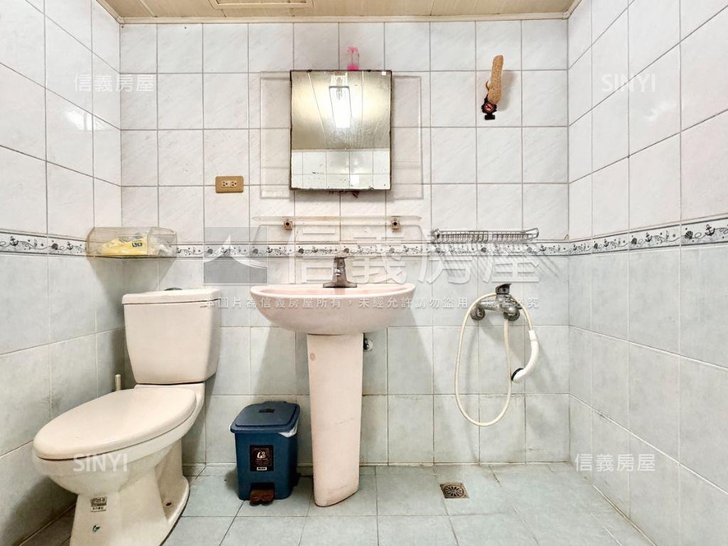 立大路金店面房屋室內格局與周邊環境