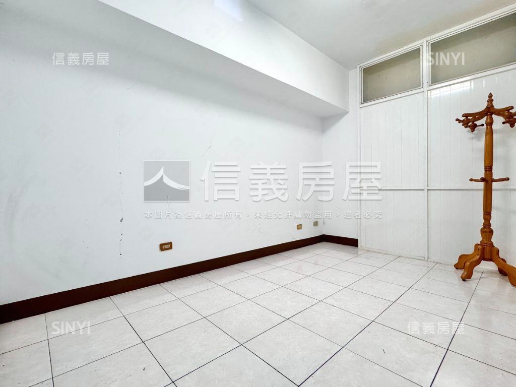 立大路金店面房屋室內格局與周邊環境