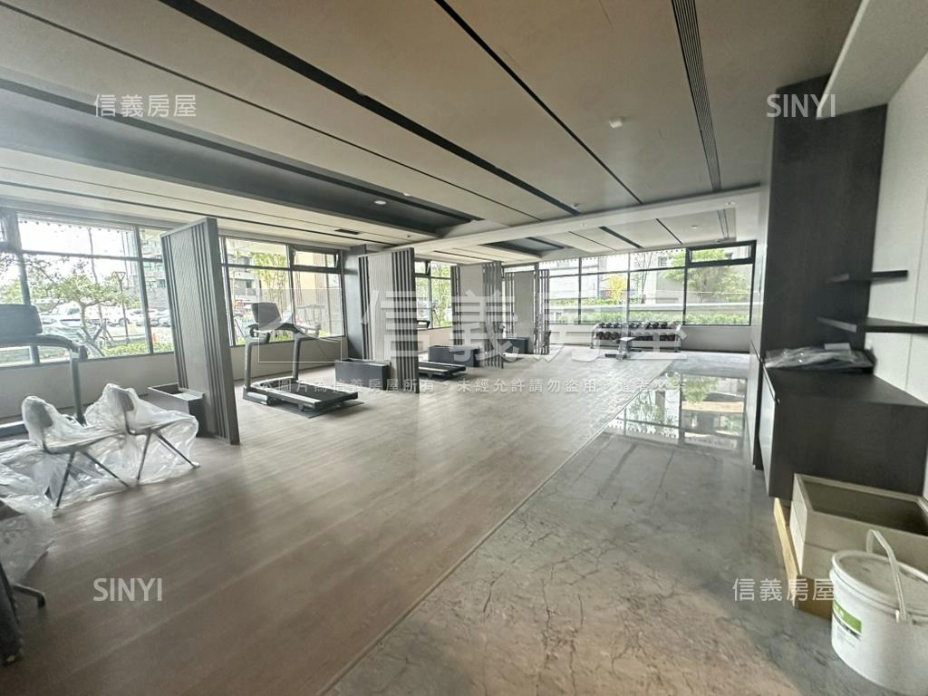 萊茵水花園三房平面車位房屋室內格局與周邊環境