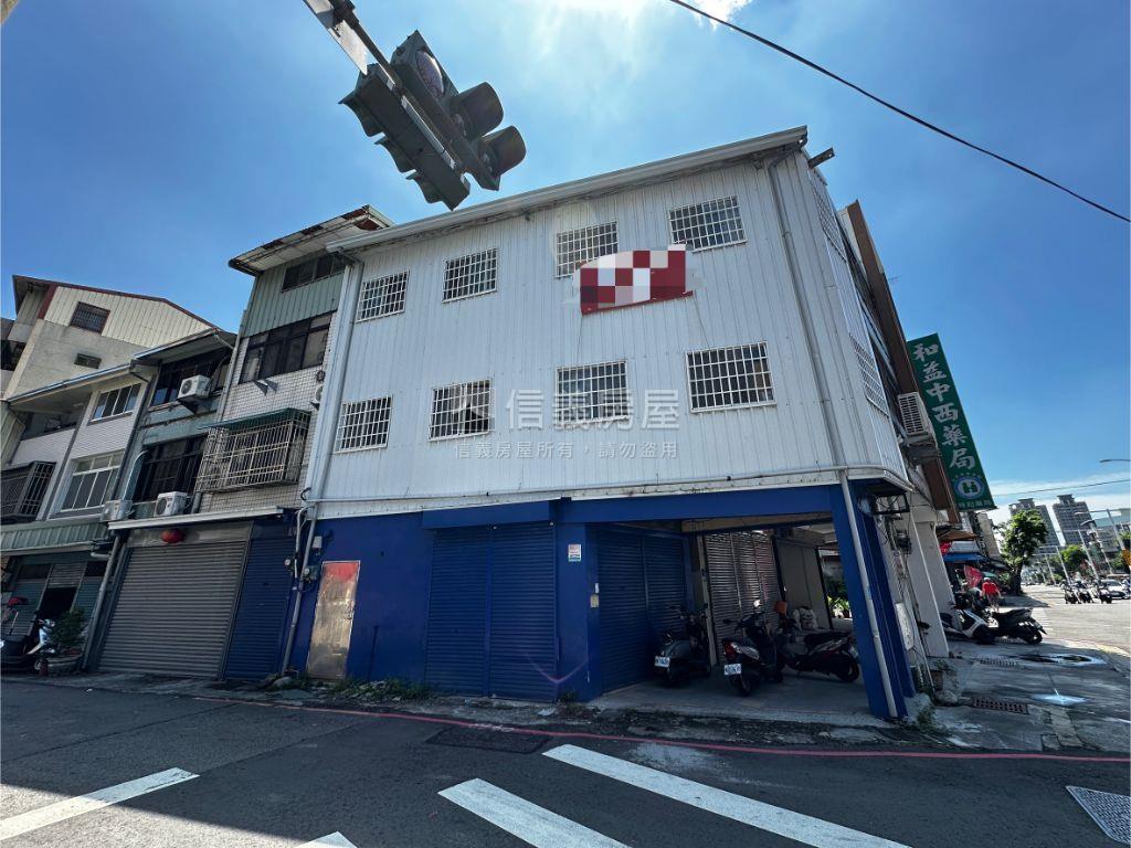 南區雙臨路邊間透天房屋室內格局與周邊環境