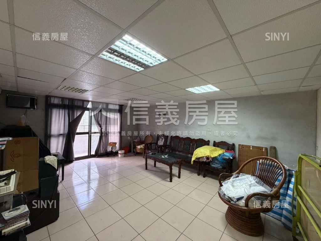 內壢高中後門大空間透天房屋室內格局與周邊環境