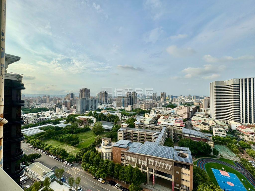 上城國小視野３＋１室平車房屋室內格局與周邊環境