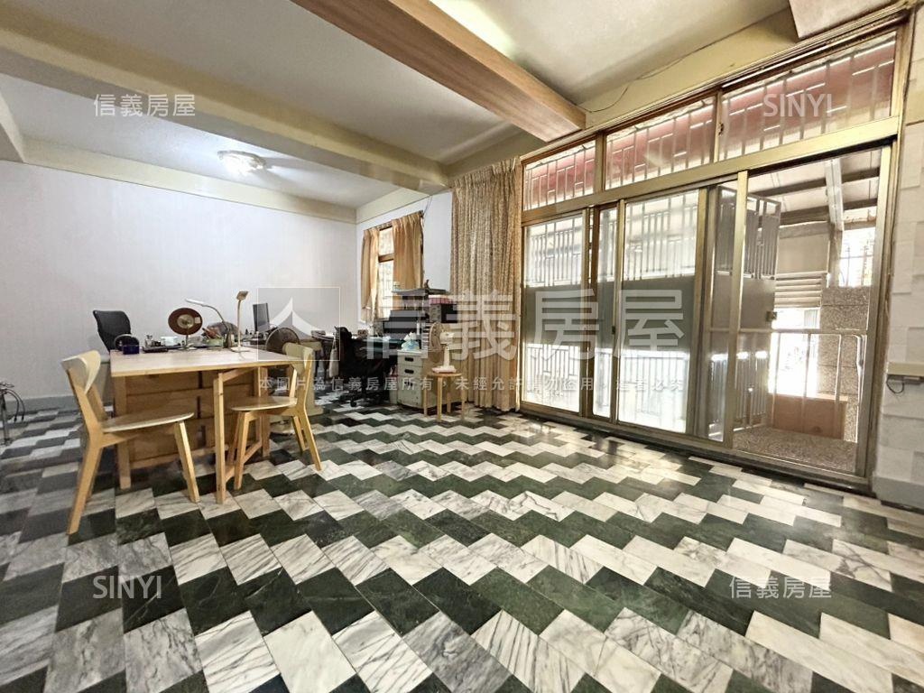 中山北庭院３房住辦一樓房屋室內格局與周邊環境
