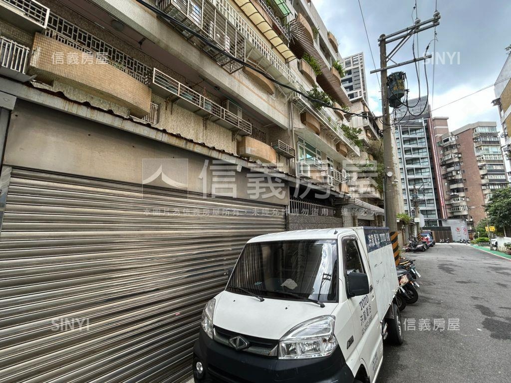 中山北庭院３房住辦一樓房屋室內格局與周邊環境