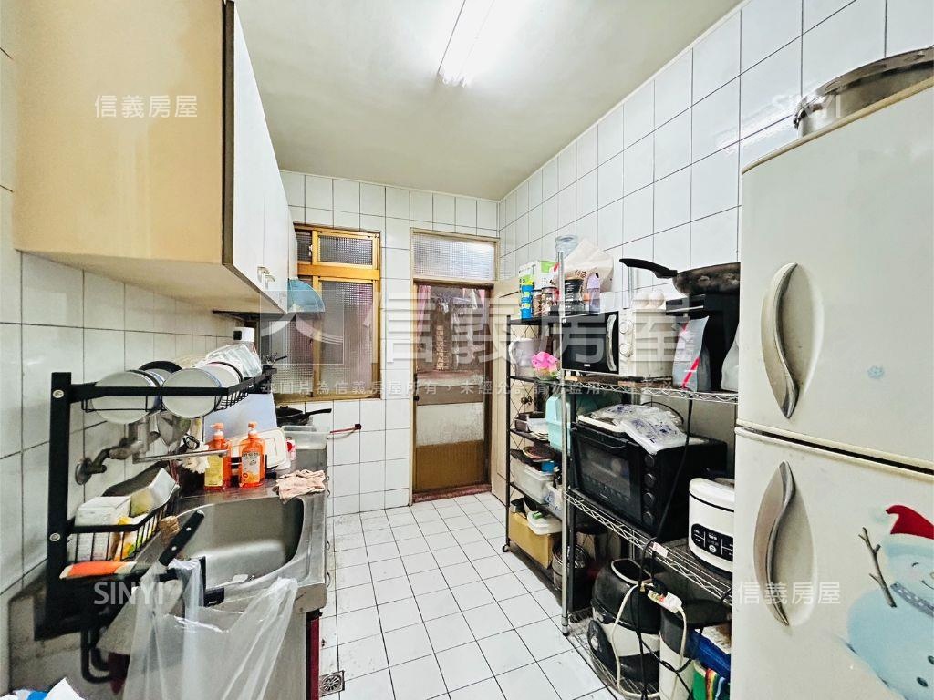 專任‧永平方正三樓房屋室內格局與周邊環境