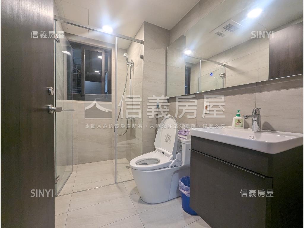 國泰ＭＯＳＴ＋三房平車房屋室內格局與周邊環境