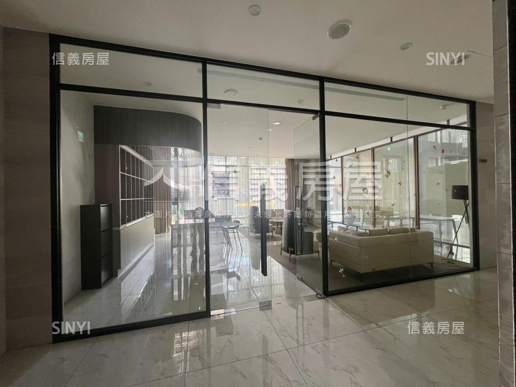 水湳經貿＊親家大鵬樹梢戶房屋室內格局與周邊環境