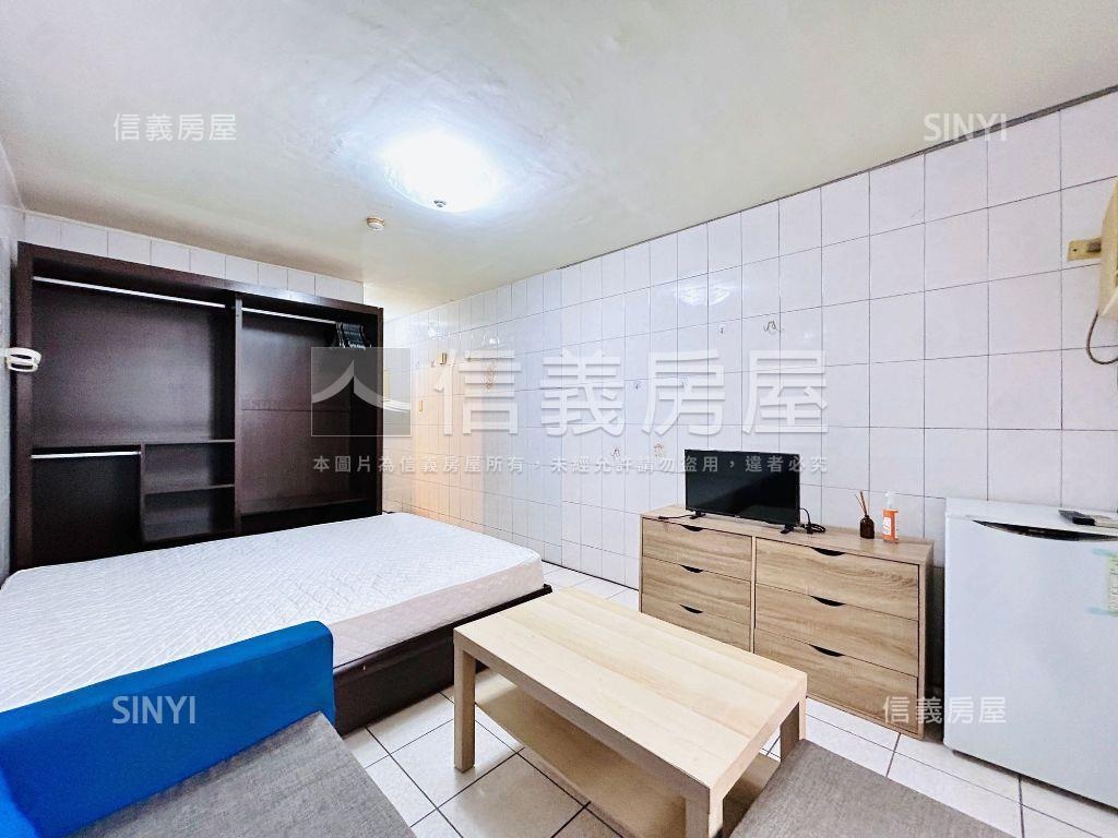 ⭐低總價陽台大套房⭐房屋室內格局與周邊環境
