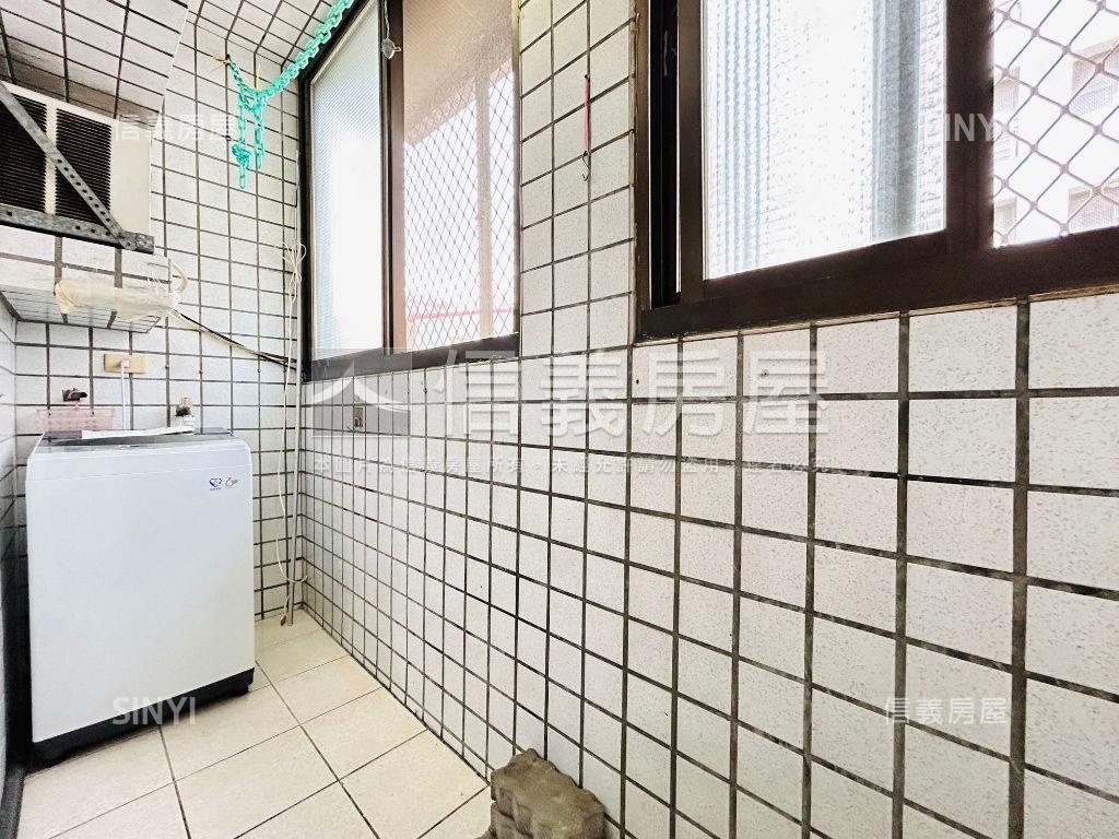 ⭐低總價陽台大套房⭐房屋室內格局與周邊環境