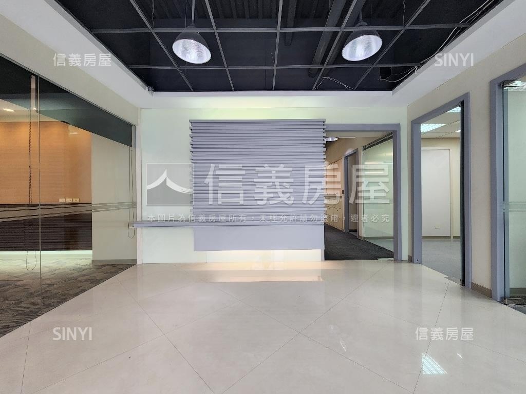 玻璃帷幕。國美鋼骨純辦房屋室內格局與周邊環境