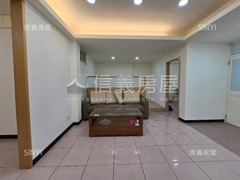 中正路優質屋房屋室內格局與周邊環境