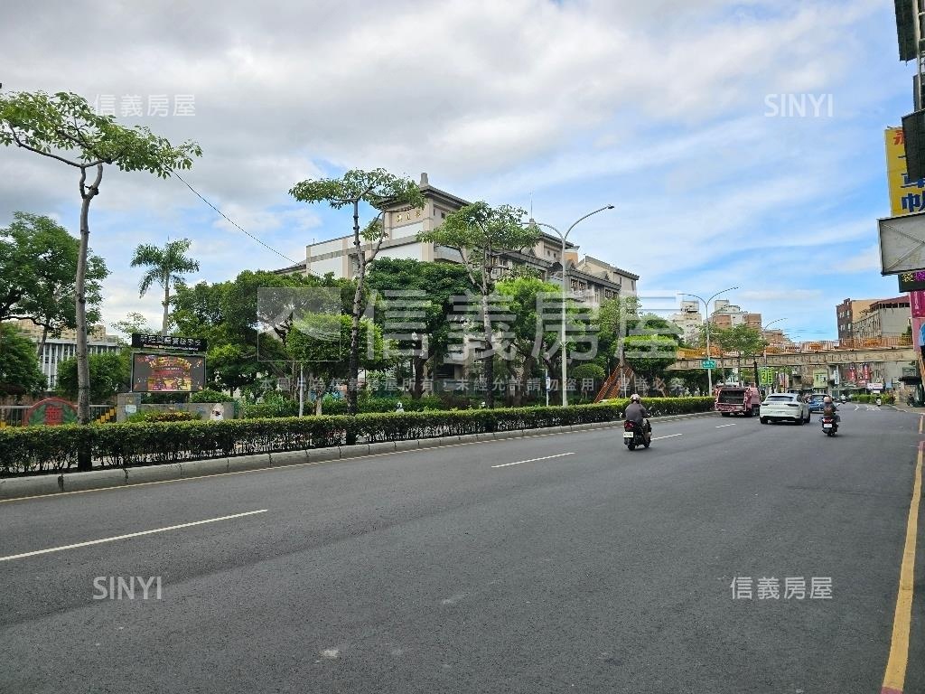 中正路優質屋房屋室內格局與周邊環境