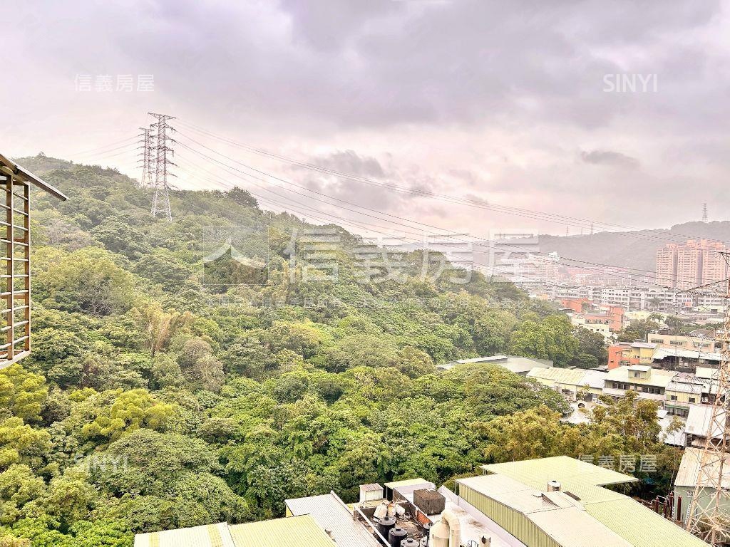 凱旋門高樓視野房屋室內格局與周邊環境