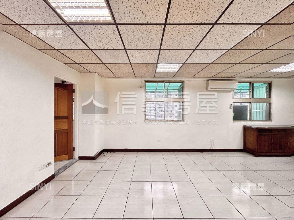 凱旋門高樓視野房屋室內格局與周邊環境