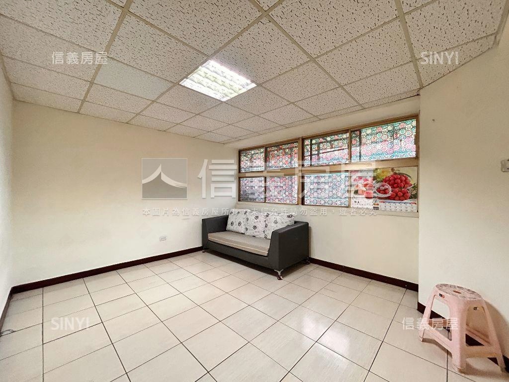 凱旋門高樓視野房屋室內格局與周邊環境