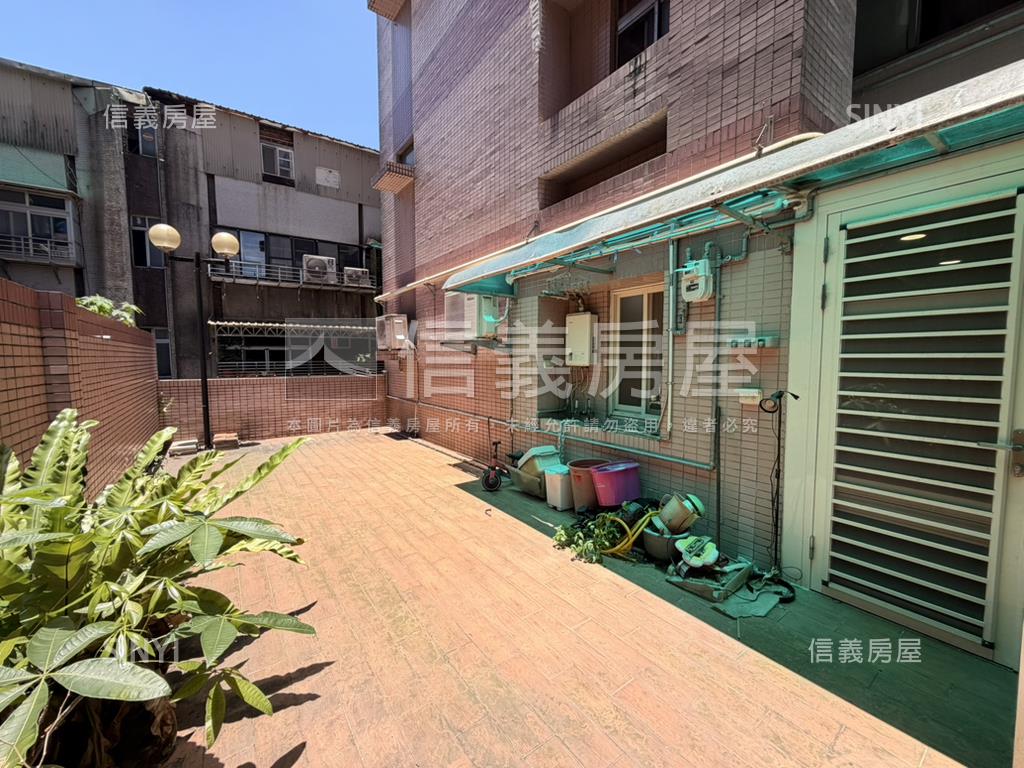 溫馨三房坡平車位美宅房屋室內格局與周邊環境